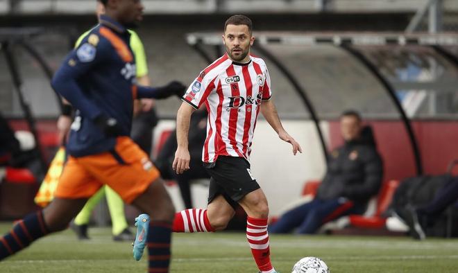 场上默契合 场上默契合