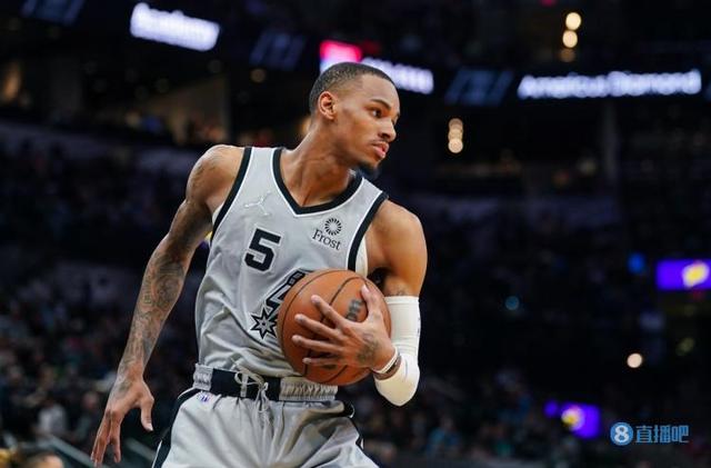 随着赛季的 随着赛季的