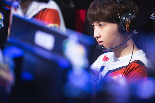 汉女足和中 汉女足和中