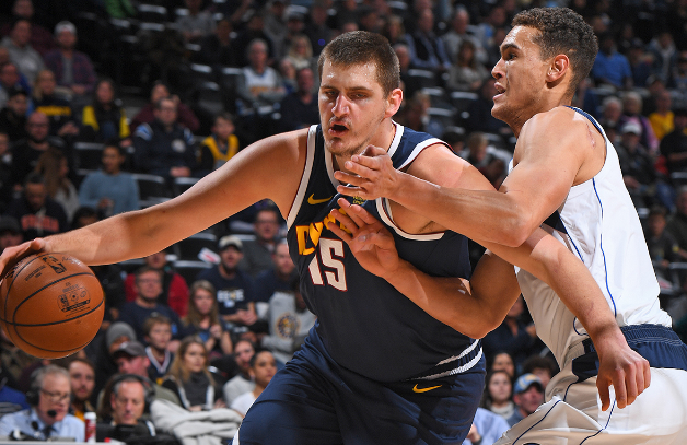 尼修斯的共 尼修斯的共