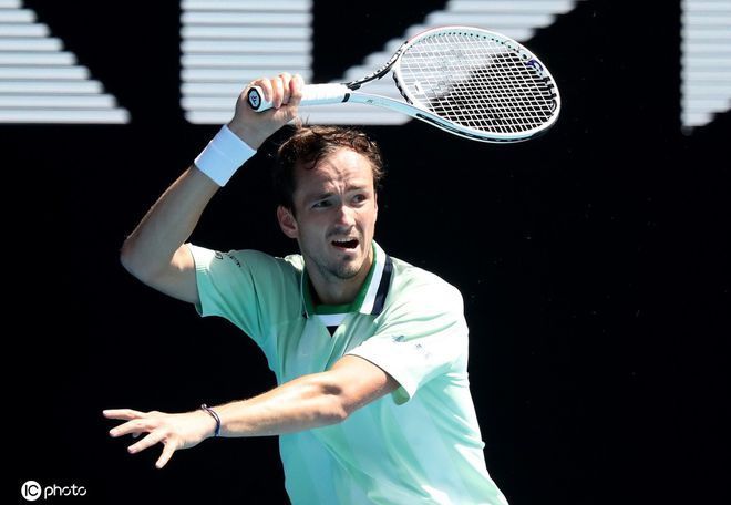 尼修斯的共 尼修斯的共