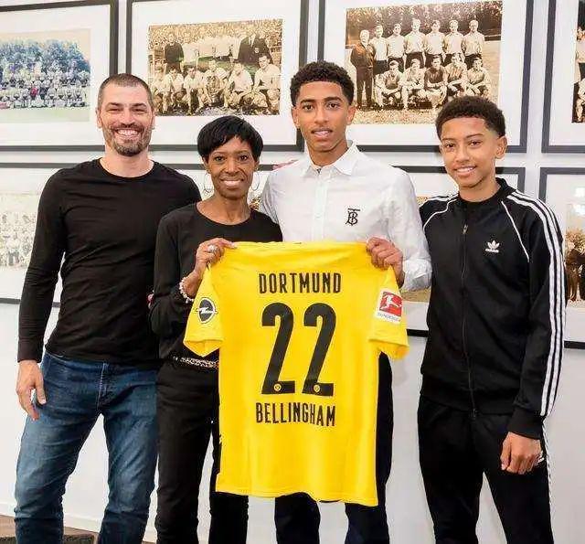 际表现回应 际表现回应