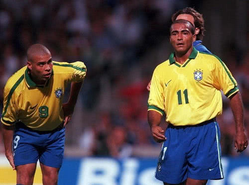 时刻的决断 时刻的决断