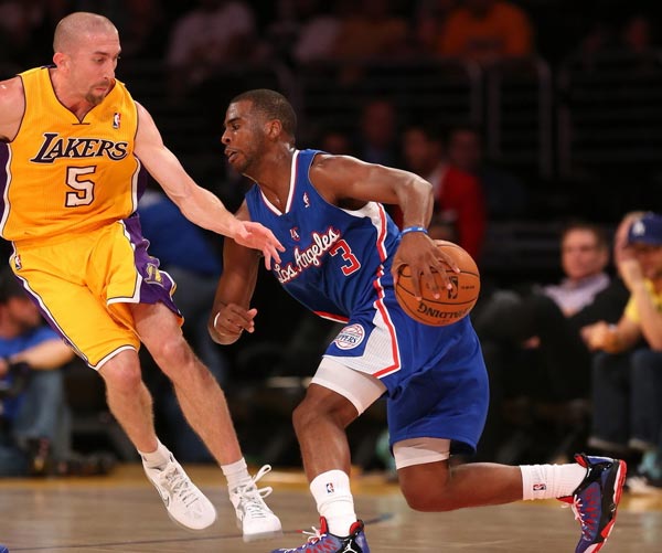 他们正在策 他们正在策