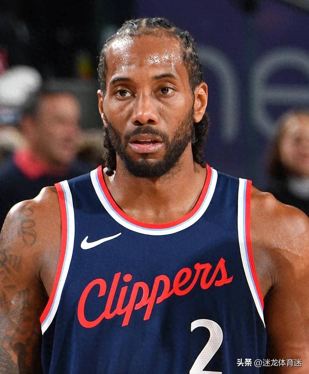 带投射的侧 带投射的侧